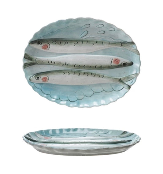 Stoneware Scalloped Fish Plate